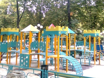 Детские игровые комплексы для улицы